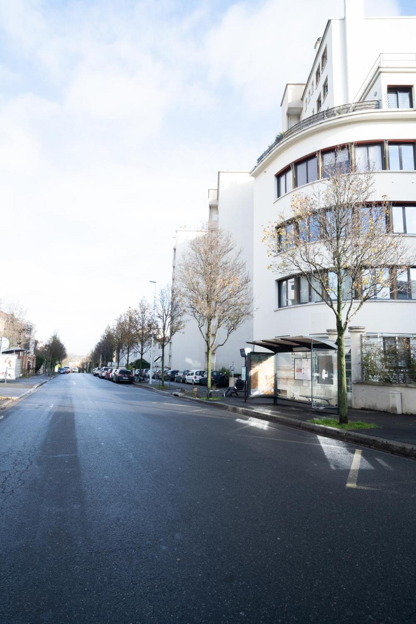 Joli T2 Proche Du Metro Avec Vue Tour Eiffel Issy-les-Moulineaux Exterior foto